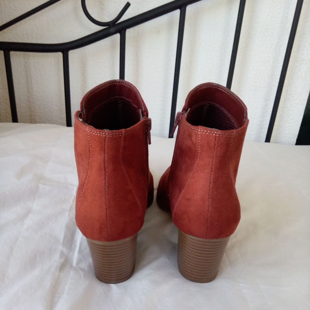 Ankle Boots Size 11 Rust Color New Without Tags - image 3